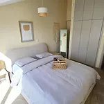 Apartamento 3br Shared - 7-min Walk, Peaceful Lárnaca