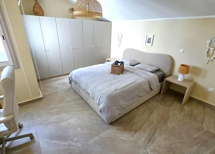 Апартаменты 3br Shared - 7-min Walk, Peaceful Ларнака