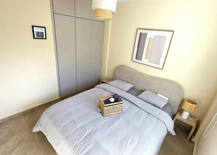 3br Shared - 7-min Walk, Peaceful