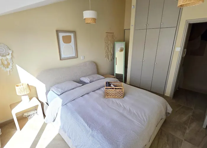 Апартаменты 3br Shared - 7-min Walk, Peaceful Ларнака